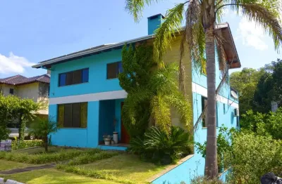 Sobrado á venda 3 quartos, com 345,00 m² ,  bairro  tarumã - vila elsa- viamão