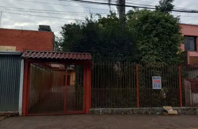 Casa térrea de alvenaria com 191,00 m² área construída avenida farroupilha