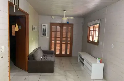 Casa 2 Dormitórios para Locação Rua Capistrano de Abreu Bairro Niteroi Canoas
