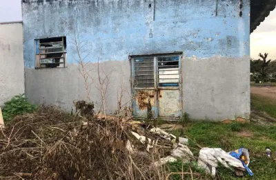 Redio com casa na rua londres bairro niteroi canoas rs
