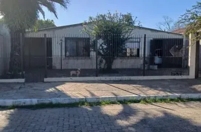 Casa alvenaria na rua dos pavoes bairro cinco colonias canoas rs