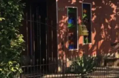 Casa de alvenaria localizada na rua primeiro de maio bairro niteroi