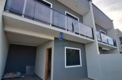 Sobrado triplex à venda – 3 quartos, sacada, churrasqueira no cic curitiba