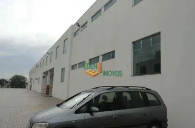 Galpão industrial com área útil total de 1023,64 metros quadrados, com pé direito de 12m, para locação na avenida liberdade, iporanga, sorocaba/sp