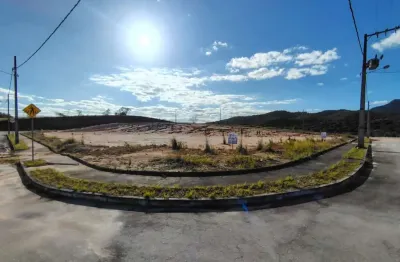 Terreno à venda no Três Riachos, Biguaçu 