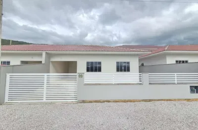 Casa com 2 quartos para alugar em santa cruz, biguaçu  por r$ 1.890