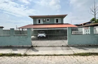 Apartamento com 2 quartos para alugar em rio caveiras, biguaçu , 70 m2 por r$ 1.800