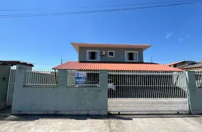 Apartamento com 2 quartos para alugar em Rio Caveiras, Biguaçu , 70 m2 por R$ 1.800