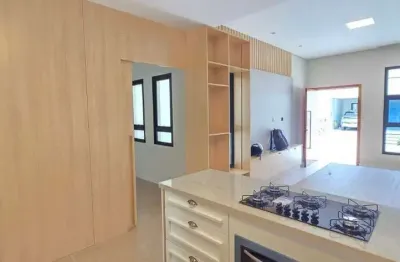 Casa em condomínio fechado com 3 quartos à venda em Deltaville, Biguaçu  por R$ 870.000