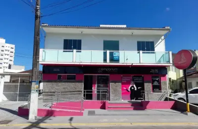 Apartamento com 3 quartos para alugar no Centro, Biguaçu  por R$ 2.500