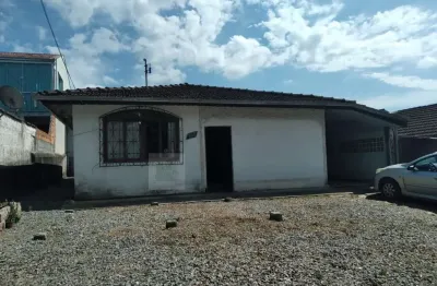 Casa com 3 quartos à venda na Rua Adele Hille, Itinga, Joinville