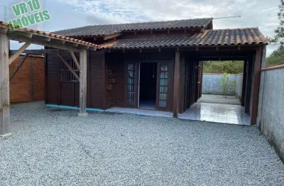 Casa com 2 quartos para alugar na Rua Euclides Woitexem, Centro, Araquari