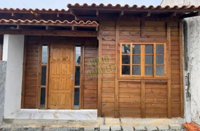 Casa com 2 quartos para alugar na Rua São Vicente, Itinga, Araquari