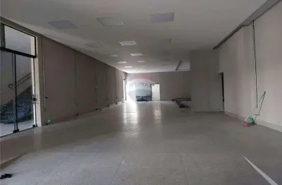 Ponto comercial para alugar na Praça Padre Armani, 42, Centro, Mogi Guaçu
