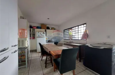 'casa com 3 quartos por 190.000,00 no bairro linda chaib em mogi mirim.