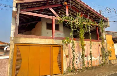 Casa com 240,20 m2 construído no figueiredo, projetado para sobrado em itapira-sp