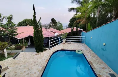 Linda casa em águas de lindóia com piscina 150m2ac 452at - oportunidade