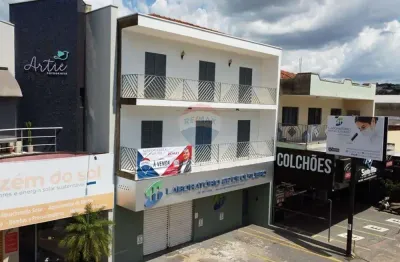 Prédio comercial prestigiado na av. dos trabalhadores