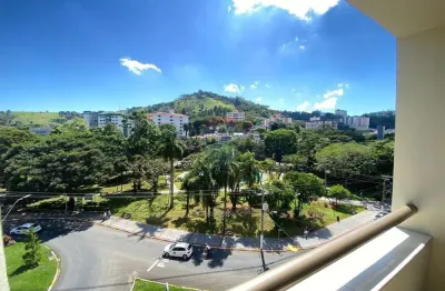 Apartamento no centro de serra negra com 3 quartos, elevador e garagem 110m2