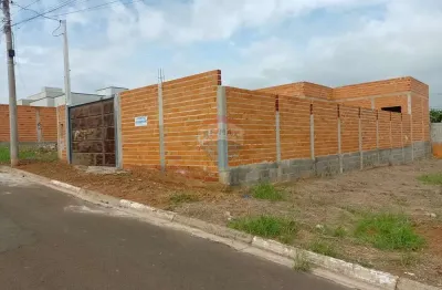 Casa com 2 quartos à venda no Jardim Furlan, Estiva Gerbi 