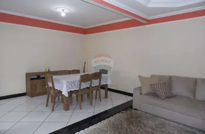 Casa com 3 quartos à venda na Rua Mário Fiorim, 74, Prados, Itapira