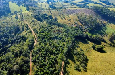 Sítio a venda em socorro s.p. com 199.380 metros quadrados de área total ; com uma casa com 2 quartos ,1 banheiro e 01 cozinha