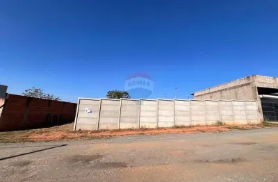 Lote de chácara no recanto jacuba, 1000 m2, plano, todo murado, documento ok para financiamento r$250.000