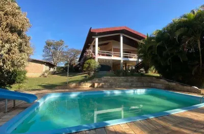 Casa sobrado veraneio, á venda 2.200 m² por r$ 1.700.000,00 - bela vista -águas de lindóia/sp