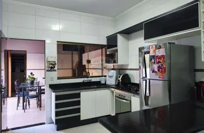 Casa com 3 quartos à venda na Rua Joaquim Seabra, 310, Jardim Canaã II, Mogi Guaçu