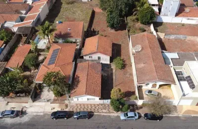 Casa/terreno à venda em mogi guaçu - bairro do lote ao lado da santa casa -at 832 m².