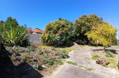 Terreno de 465 m2 no jardim meridien em águas de lindóia, murado com portão