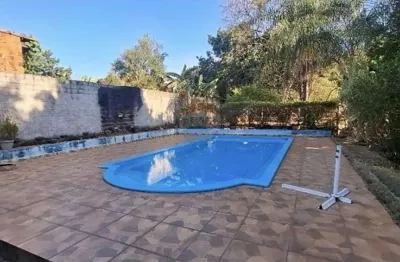 Chácara com piscina no bairro machadinho em itapira com 3 quartos, área gourmet, r$ 323.474