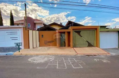 Casa à venda em mogi guaçu - jardim alto dos ypês - 2 quartos (1 suíte) + 1 quarto externo