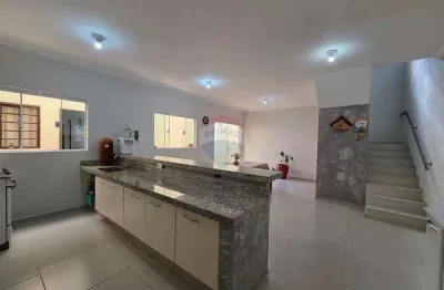 Casa com 4 quartos à venda no Jardim Araucária, Mogi Guaçu 