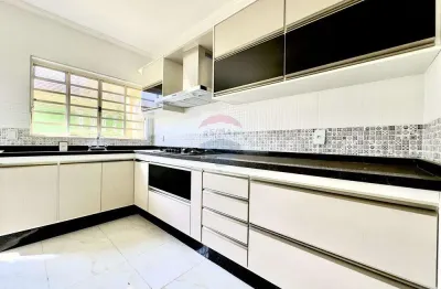 Casa para alugar em mogi mirim - tucura - at: 300 m² / ac: 161 m² - 3 quartos (1 suíte) - r$ 3.200,00/mês.