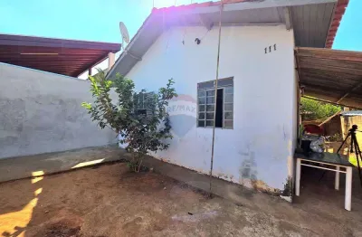Casa a venda certa para seu próximo investimento está localizado no promissor bairro jardim boa vista, em mogi guaçu