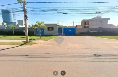 Terreno de 250 m² em condomínio fechado - topografia planíssima