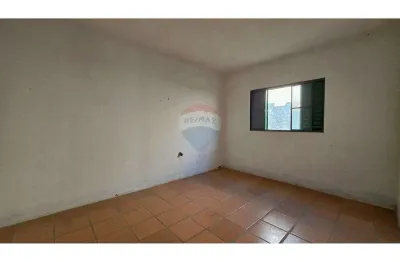 Casa com 2 quartos à venda na Rua Vinte e Quatro de Maio, 200, Tucura, Mogi Mirim
