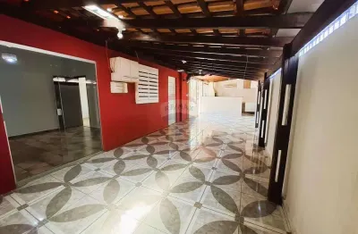 Casa com 3 quartos à venda no Centro, Aguaí 