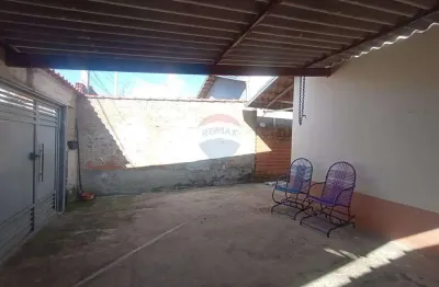 Casa com 2 quartos à venda na Rua Olavo Job, 201, Loteamento Popular Istor Luppi, Itapira