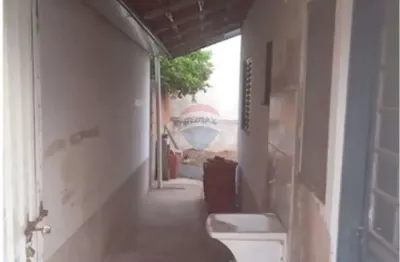 Casa com 2 quartos à venda na Rua José Lopes da Silva, 138, Chácara Pantanal Engenho Velho, Mogi Guaçu