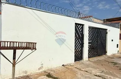 Casa com 2 quartos à venda no Jardim Santo Antônio, Mogi Guaçu 