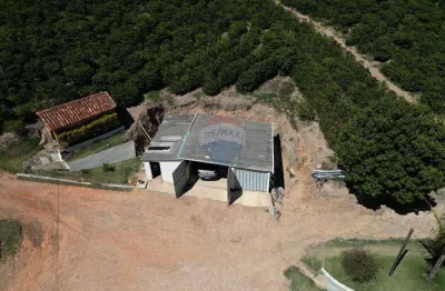 Sítio à venda em serra negra- s.p. área total 100.791 m2 , área útil aprox. 480 m2 , 9 dormitórios, 4 banheiros, 2 vagas cobertas