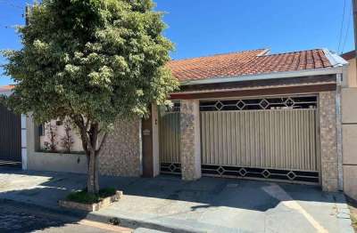 Casa no alto do braz cavenaghi com 3 dormitórios, 3 vagas cobertas, gourmet, 170 m2 construção e terreno de 250 m2