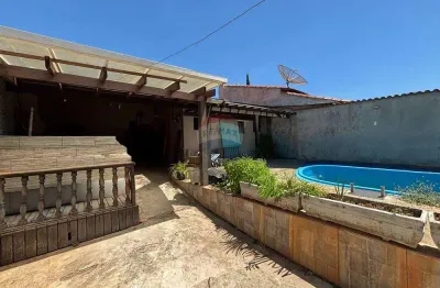Casa com 4 quartos à venda na Rua João Carlos da Cunha Canto, 621, Jardim Primavera, Mogi Mirim