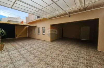 Casa para aluguel com 3 quartos no jardim jacira mogi guaçu sp