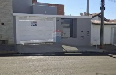 Casa nova no istor luppi,  2 dormitórios, gourmet, pé direito alto, telhado embutido, r$380.000