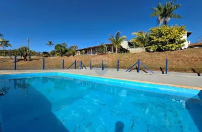 Chácara à venda em condomínio fechado na cidade de Mogi Mirim