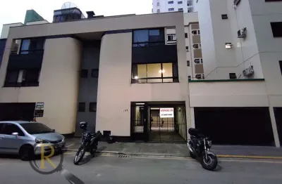 Casa com 3 quartos à venda no Centro, Balneário Camboriú 