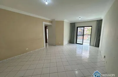 Apartamento com 2 quartos na vila guilhermina em praia grande/sp